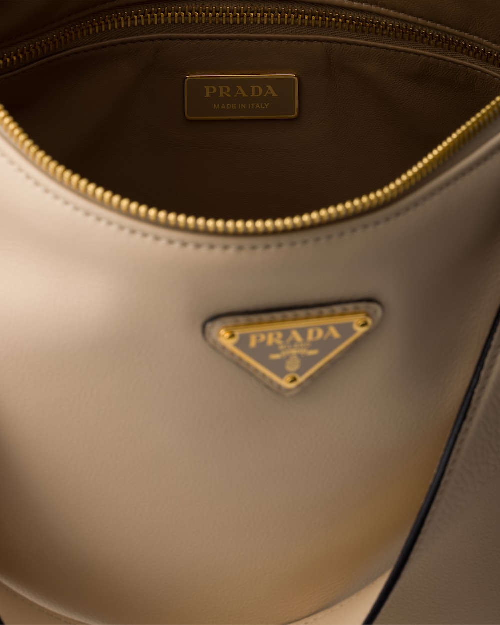 Replicate Prada Aimée Large Leather Shoulder Bag(1:1 replica)