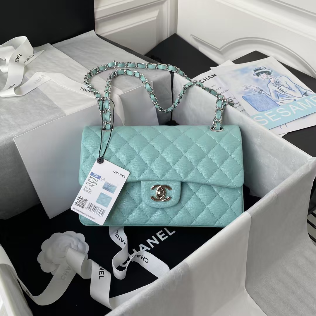 Replicate Chanel Small Classic Handbag Caviar Silver Hardware(1:1 replica)