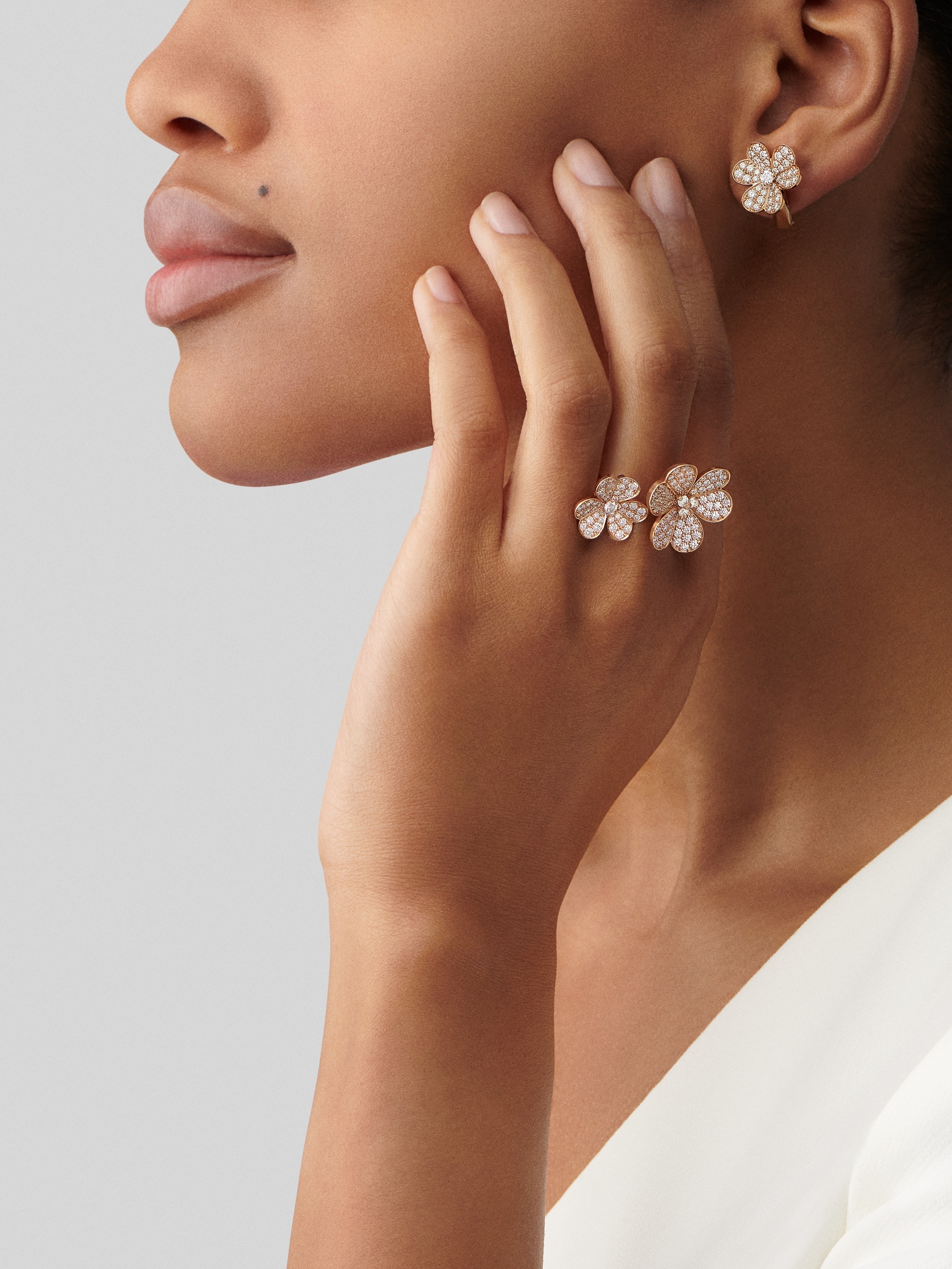 Replicate Perlée pearls of gold hoop earrings, small model(1:1 replica)