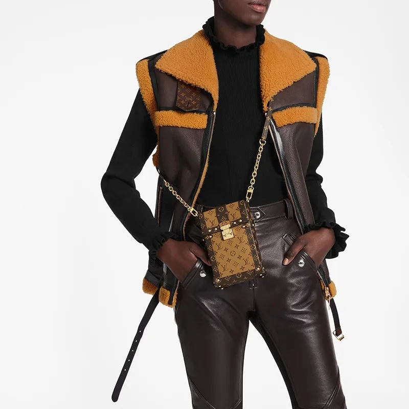 Replicate Vertical Trunk Pochette M67873 (1:1Replicate )(1:1 replica)