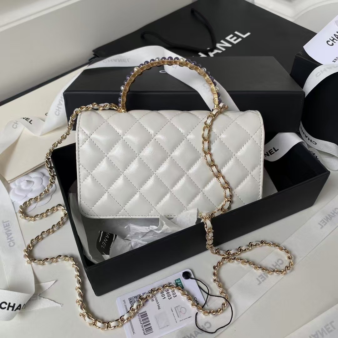 Replicate Chanel 24P AP3803 Shiny Crinkled Lambskin Chain Clutch Pearl Handle White(1:1 replica)
