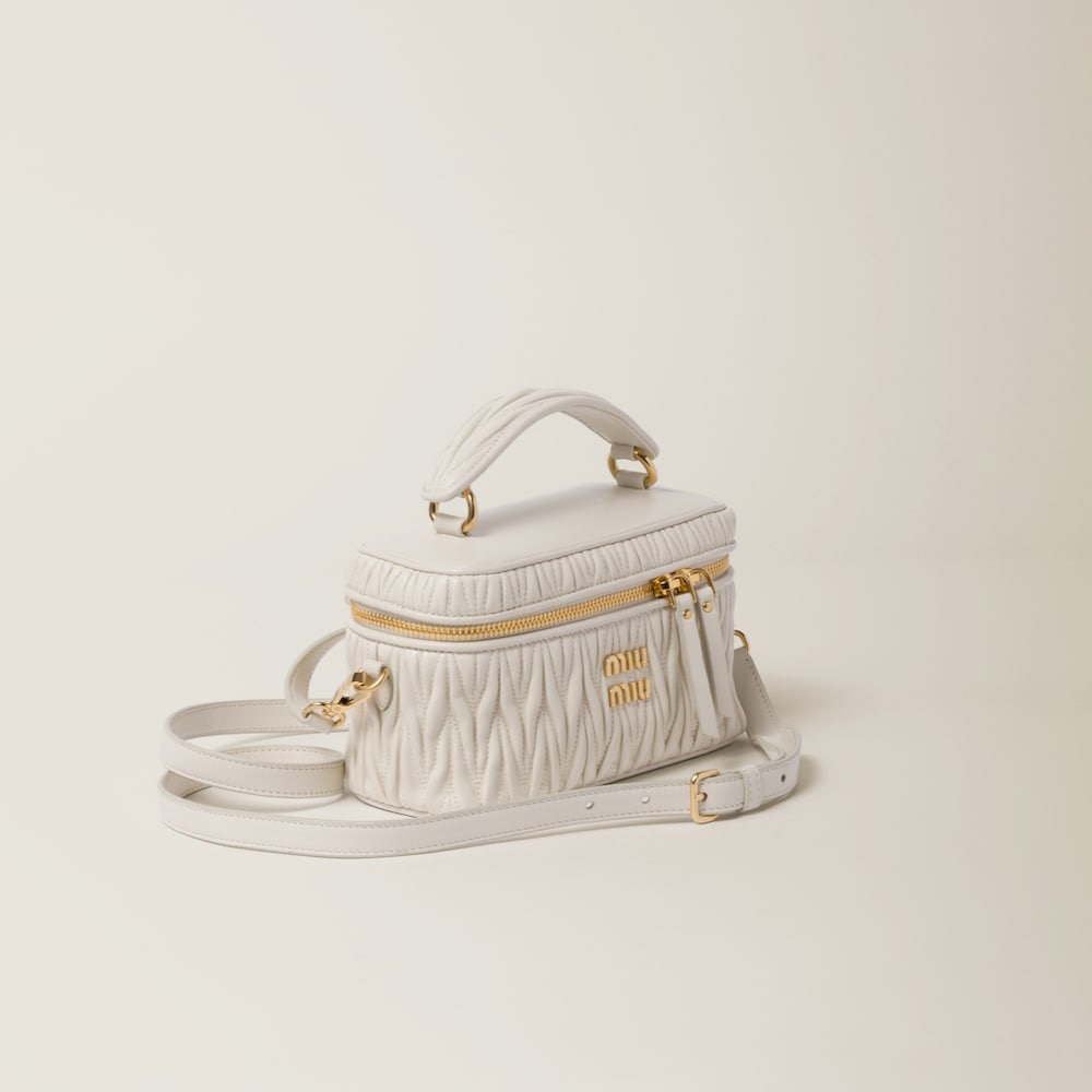 Replicate Matelassé nappa leather shoulder bag(1:1 replica)