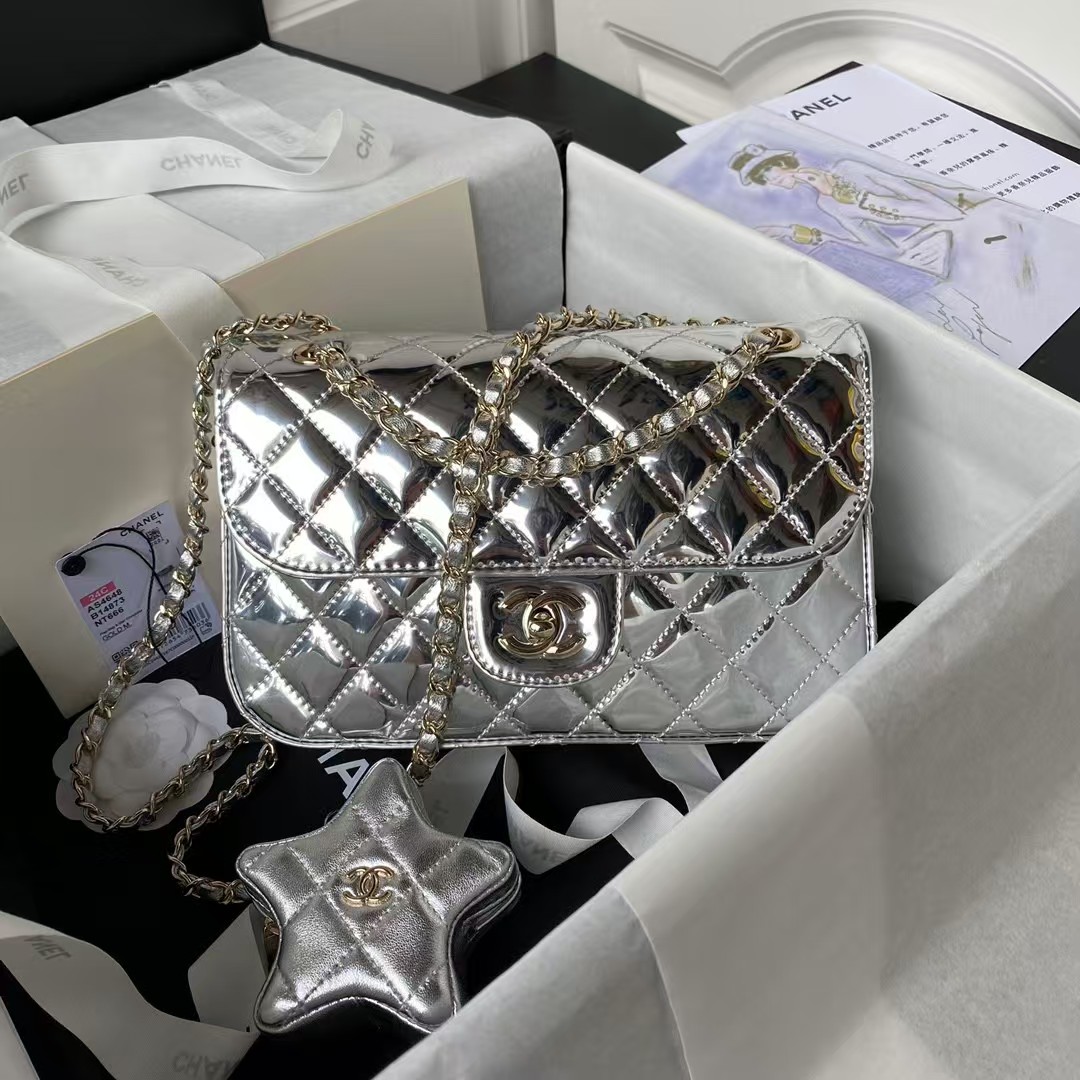 Replicate Chanel AS4648 Flap Bag Star Coin Purse Mirrored Calfskin Metallic Calfskin   Gold Metallic Silver(1:1 replica)