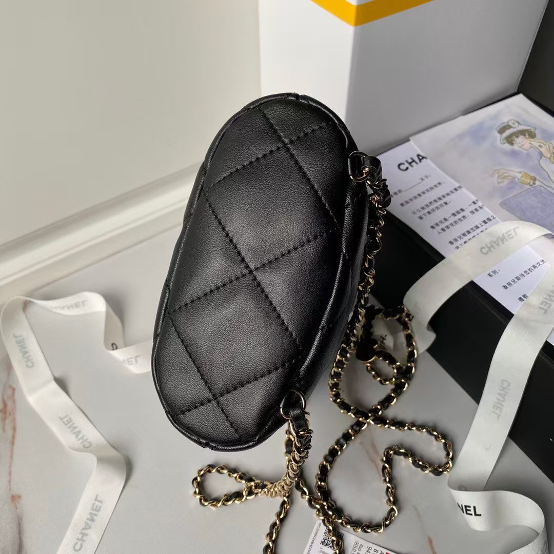Replicate Chanel 24S AS4810 Medium CC Drawstring Backpack Shiny Lambskin Light Gold Hardware Black(1:1 replica)