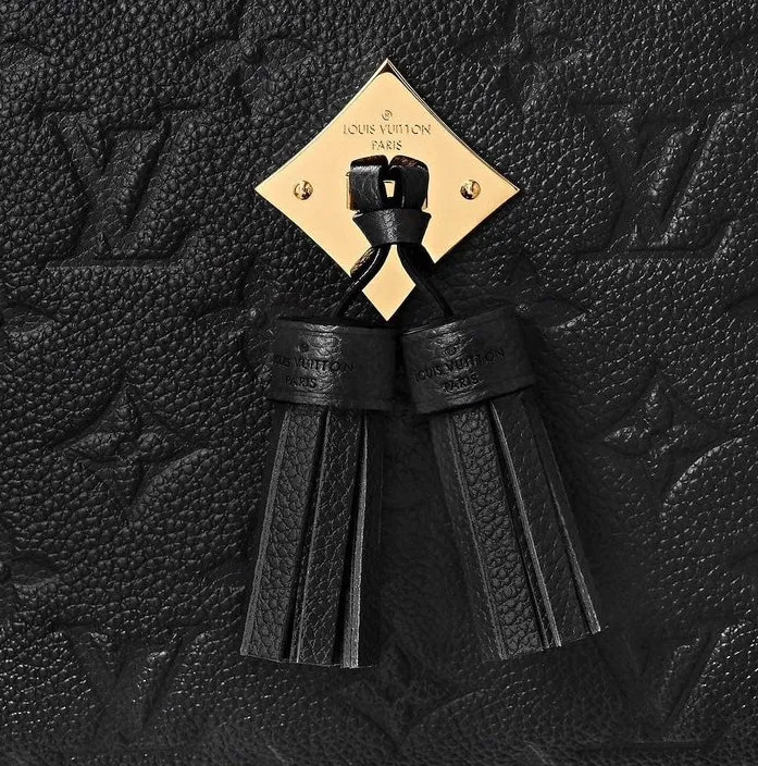 Replicate Saintonge M44593 (1:1Replicate )(1:1 replica)