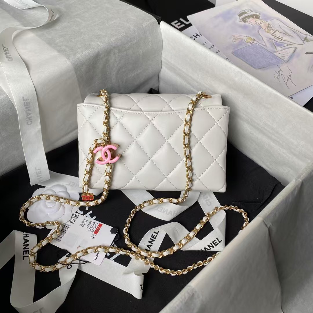 Replicate Chanel AS4973 Mini Flap Bag Shiny Lambskin Enamel   Gold-Tone Metal White(1:1 replica)