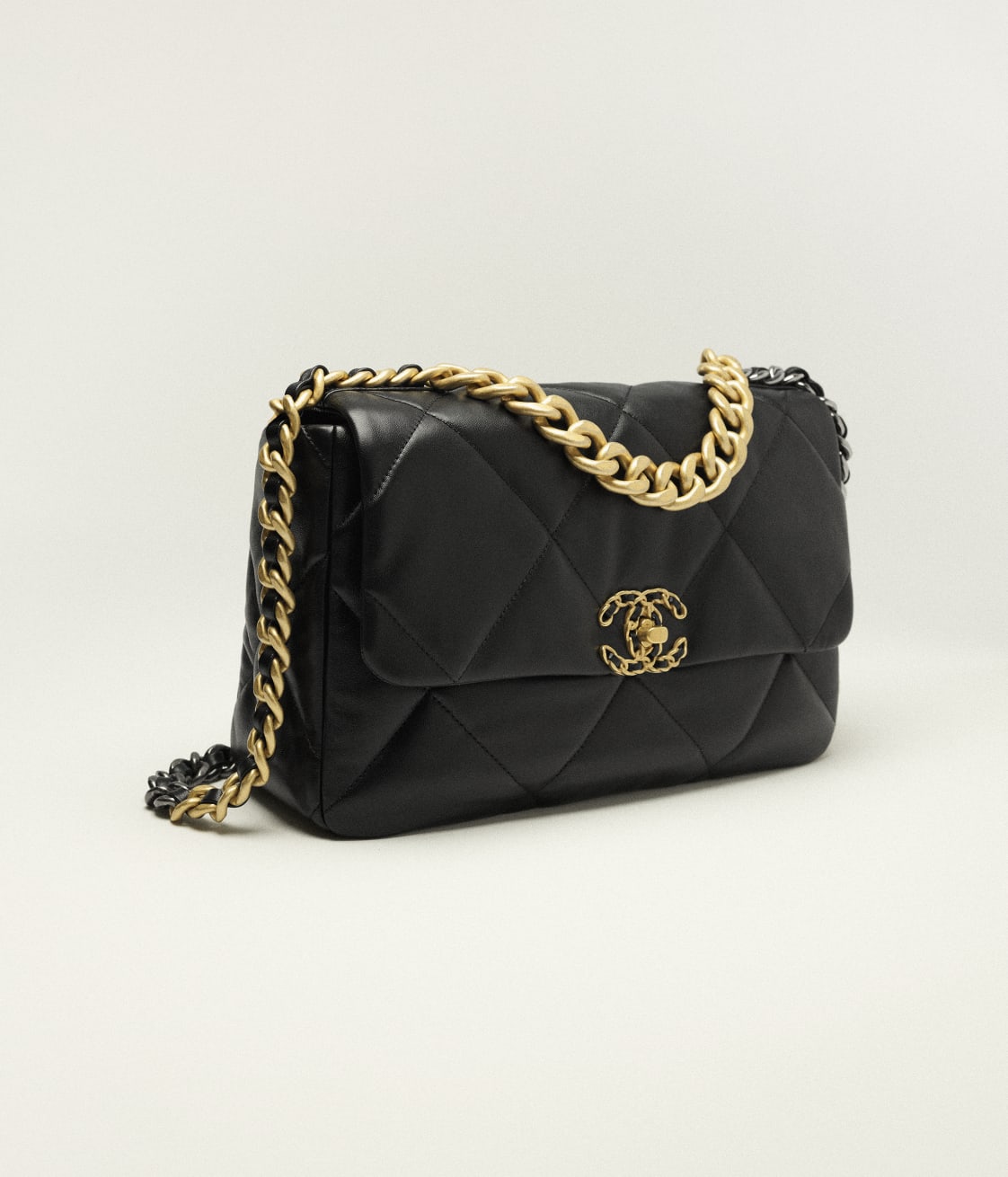 Replicate CHANEL 19 LARGE HANDBAG(1:1 replica)