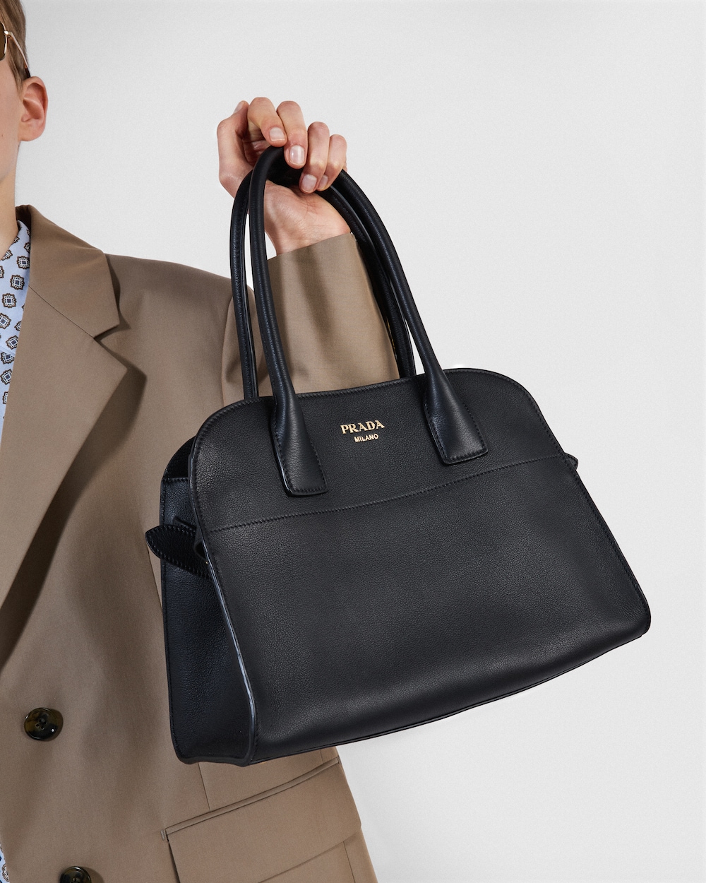 Replicate Prada Medium Leather Tote Bag(1:1 replica)