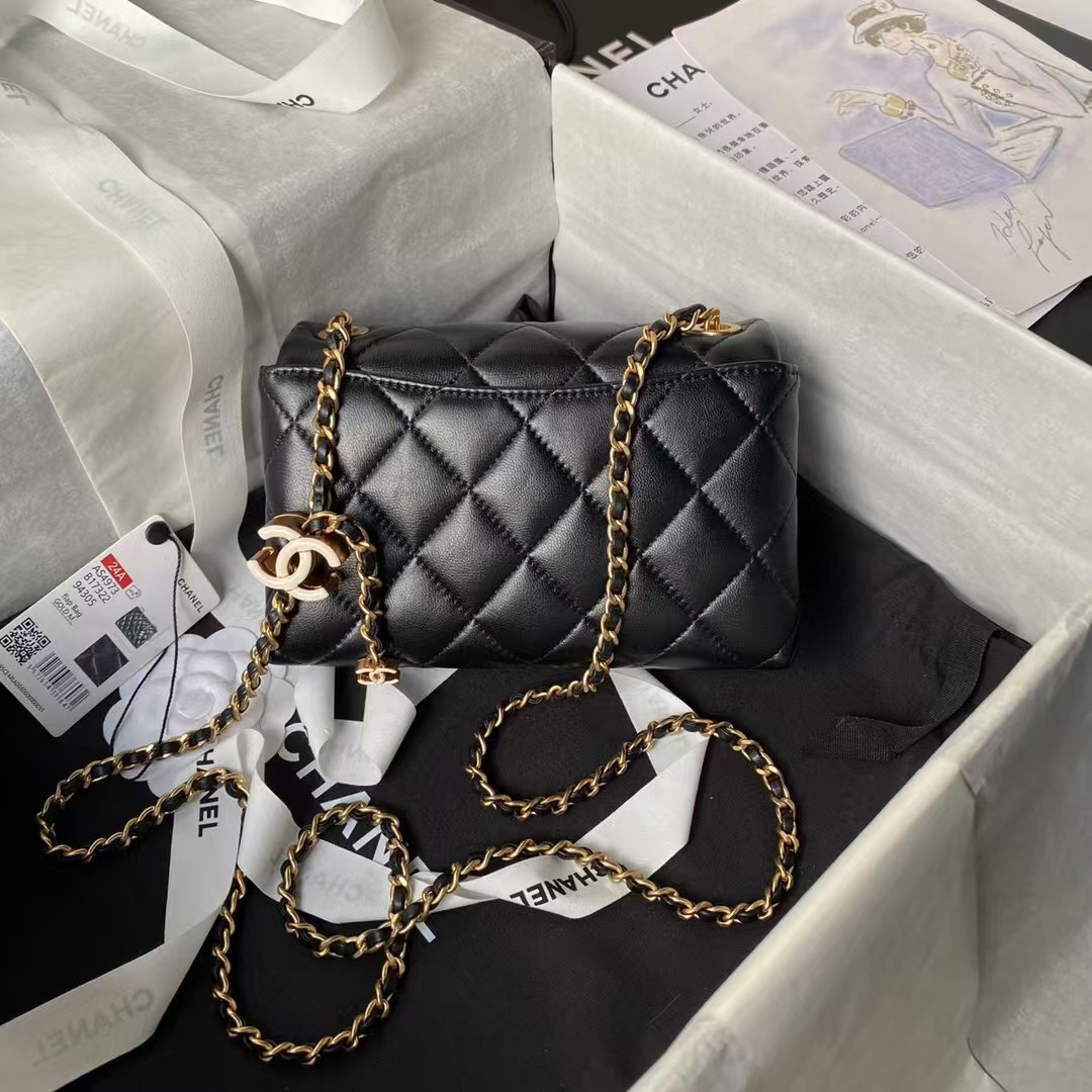 Replicate Chanel AS4973 Mini Flap Bag Shiny Lambskin Enamel   Gold Metal Black(1:1 replica)