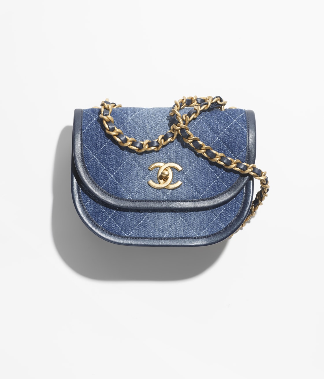 Replicate CHANEL SMALL MESSENGER BAG(1:1 replica)