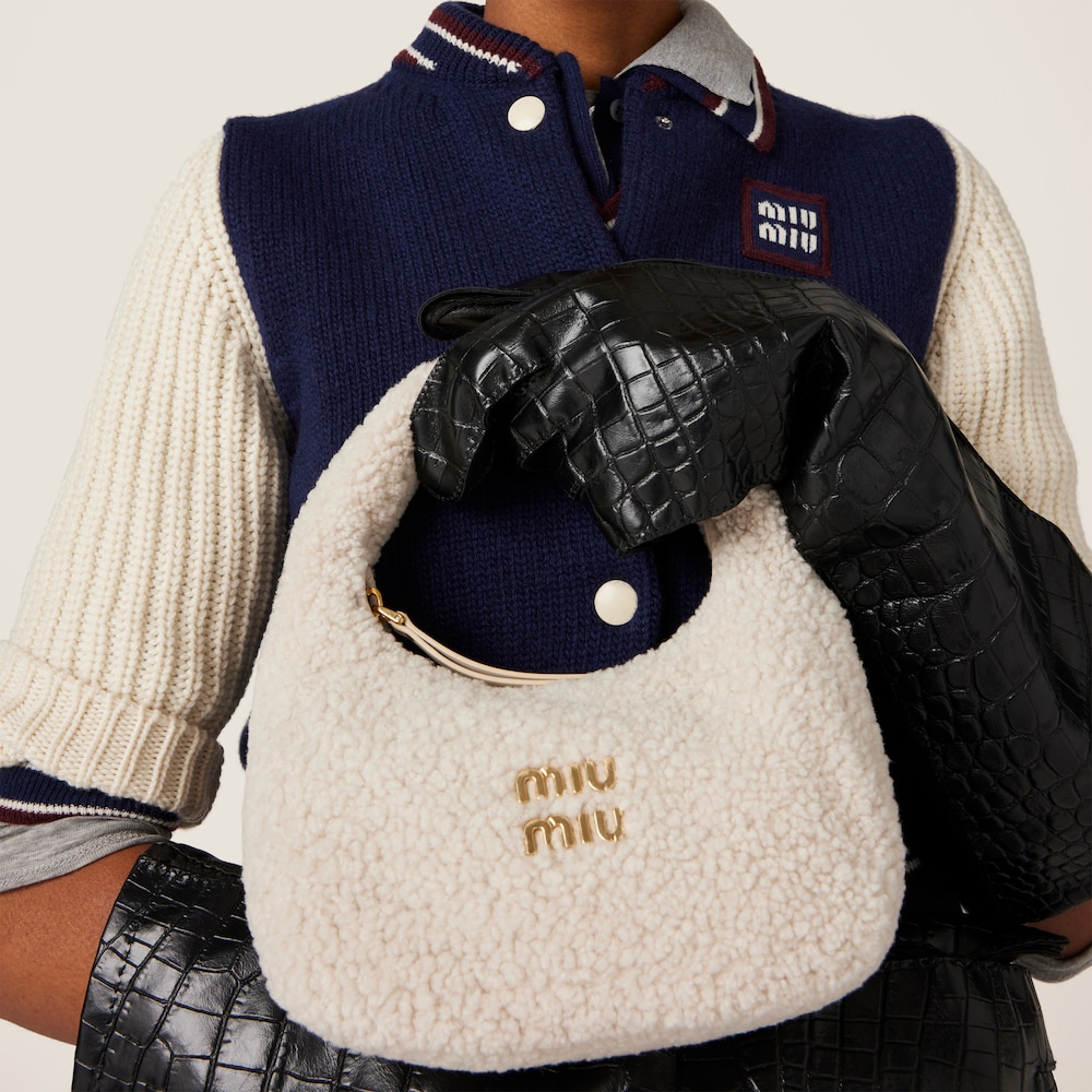 Replicate Wander shearling hobo bag(1:1 replica)