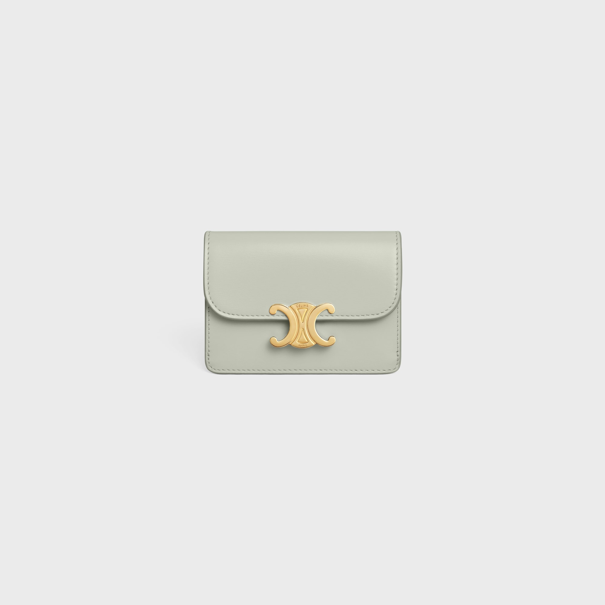 Replicate CARD HOLDER WITH FLAP TRIOMPHE IN SHINY CALFSKIN LIGHT CLAY(1:1 replica)