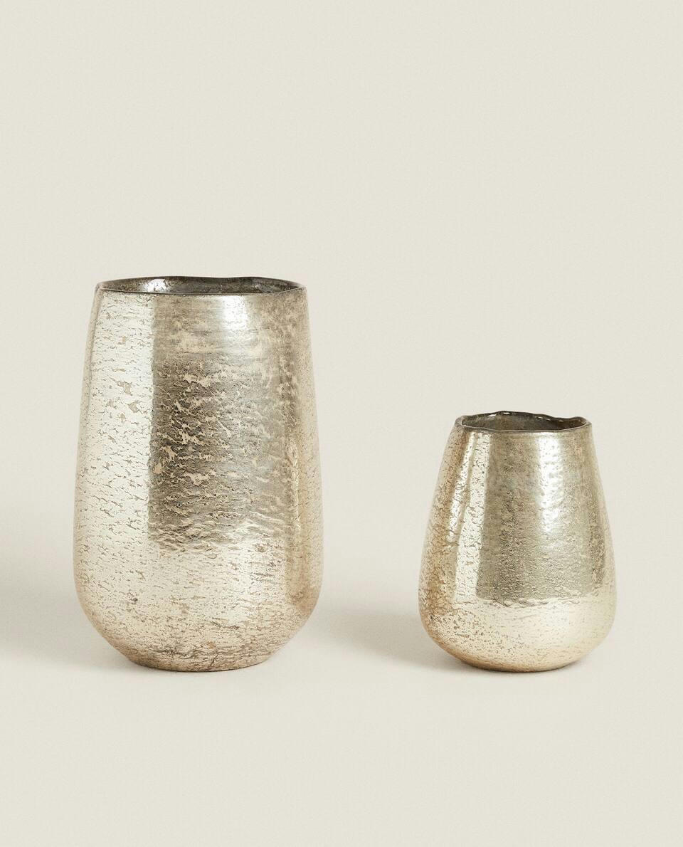 GOLD GLASS VASE