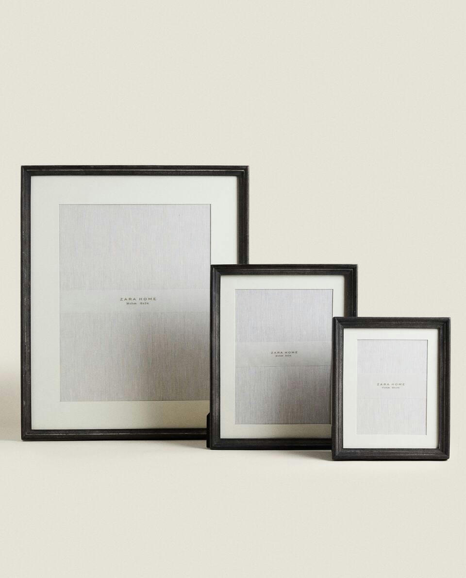 GREY WOODEN FRAME