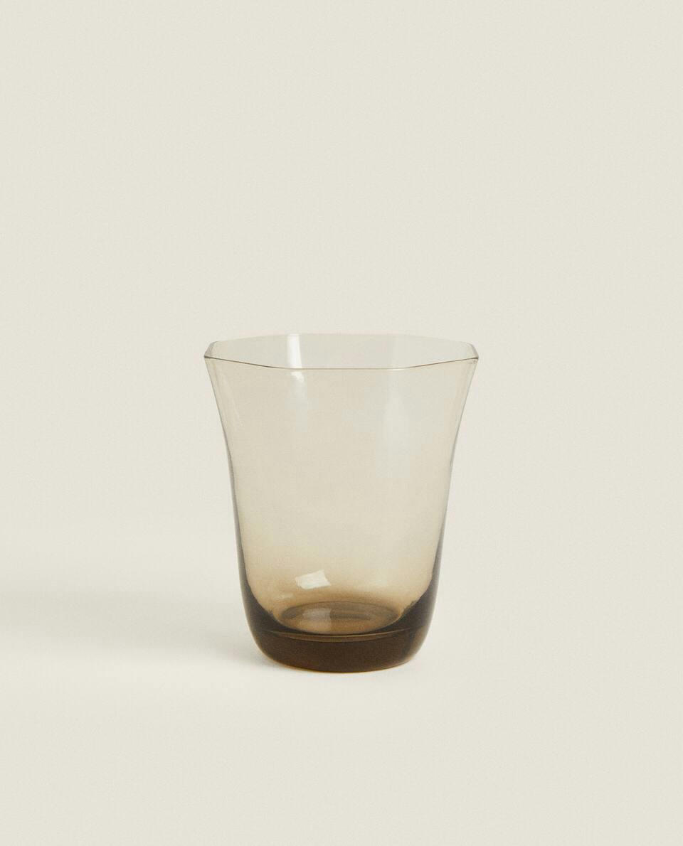 OCTAGONAL WINE GLASS