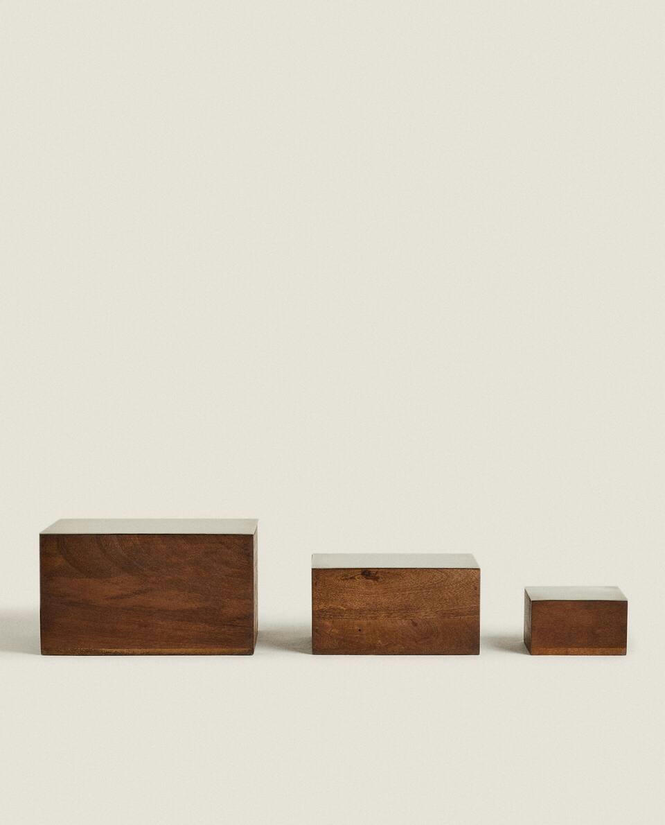 WOOD AND METAL BOX