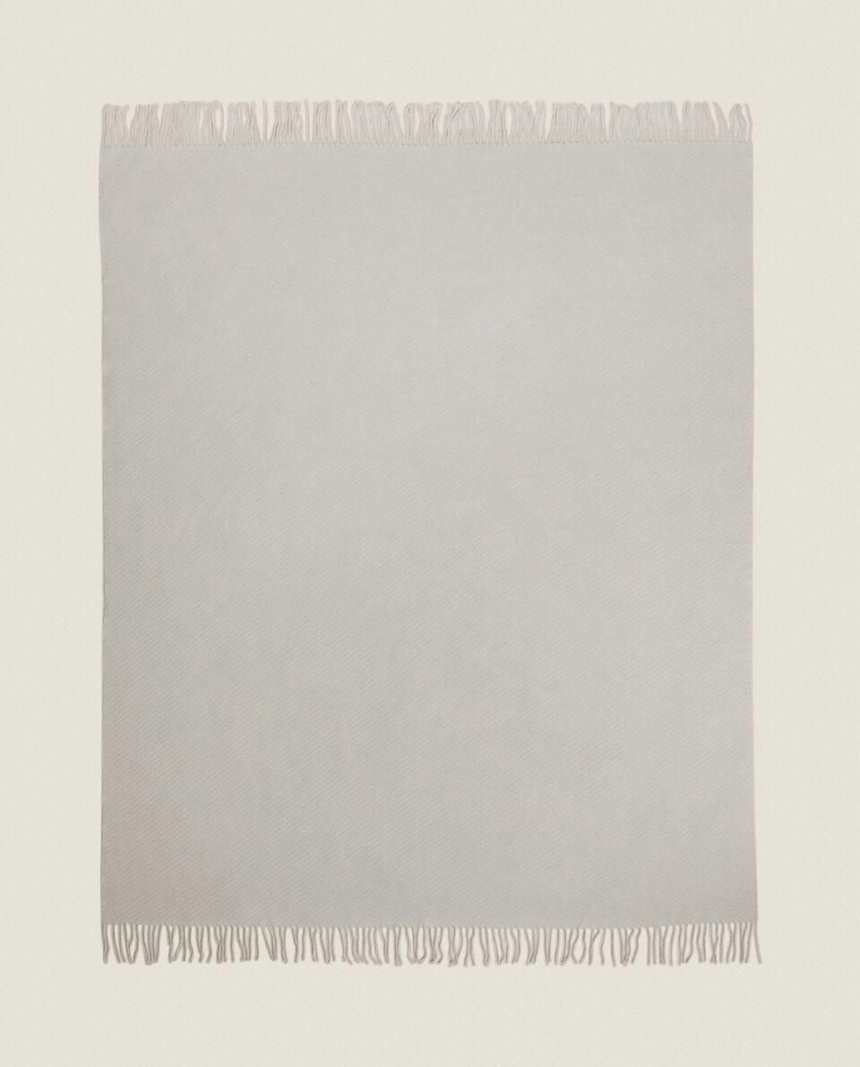 TEXTURED CHECK BLANKET