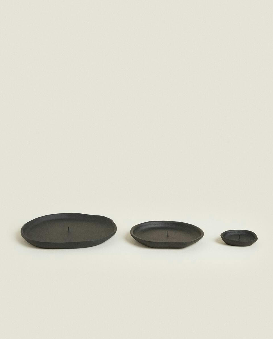 METALLIC CANDLEHOLDER