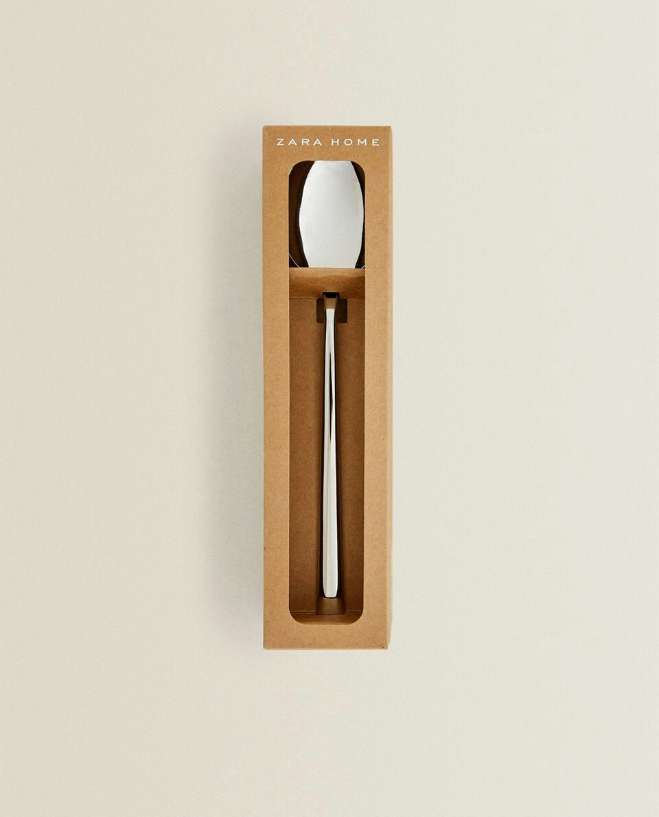 BOX OF 4 SHINY STEEL SPOONS