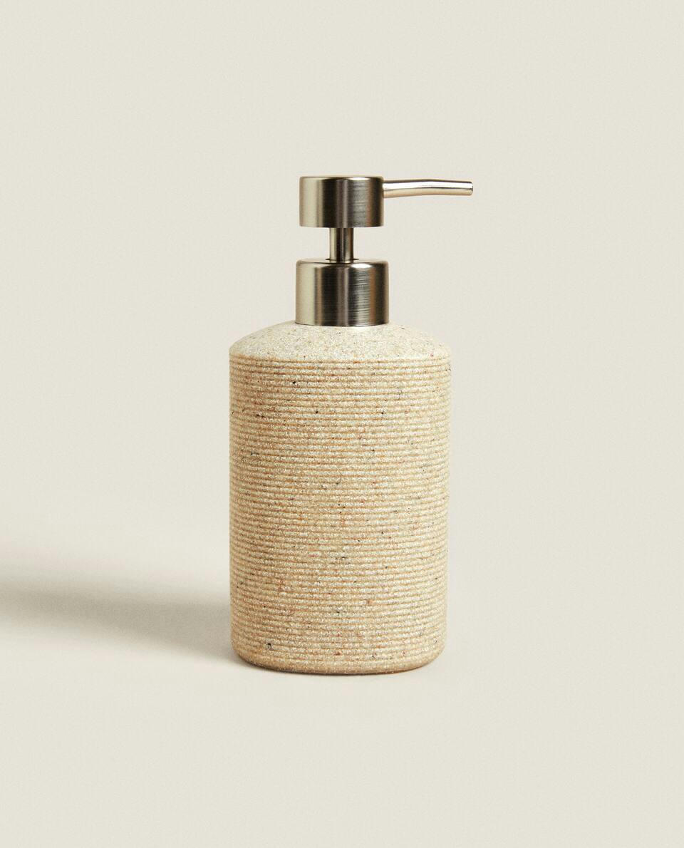 STRIPED RESIN BATHROOM SET
