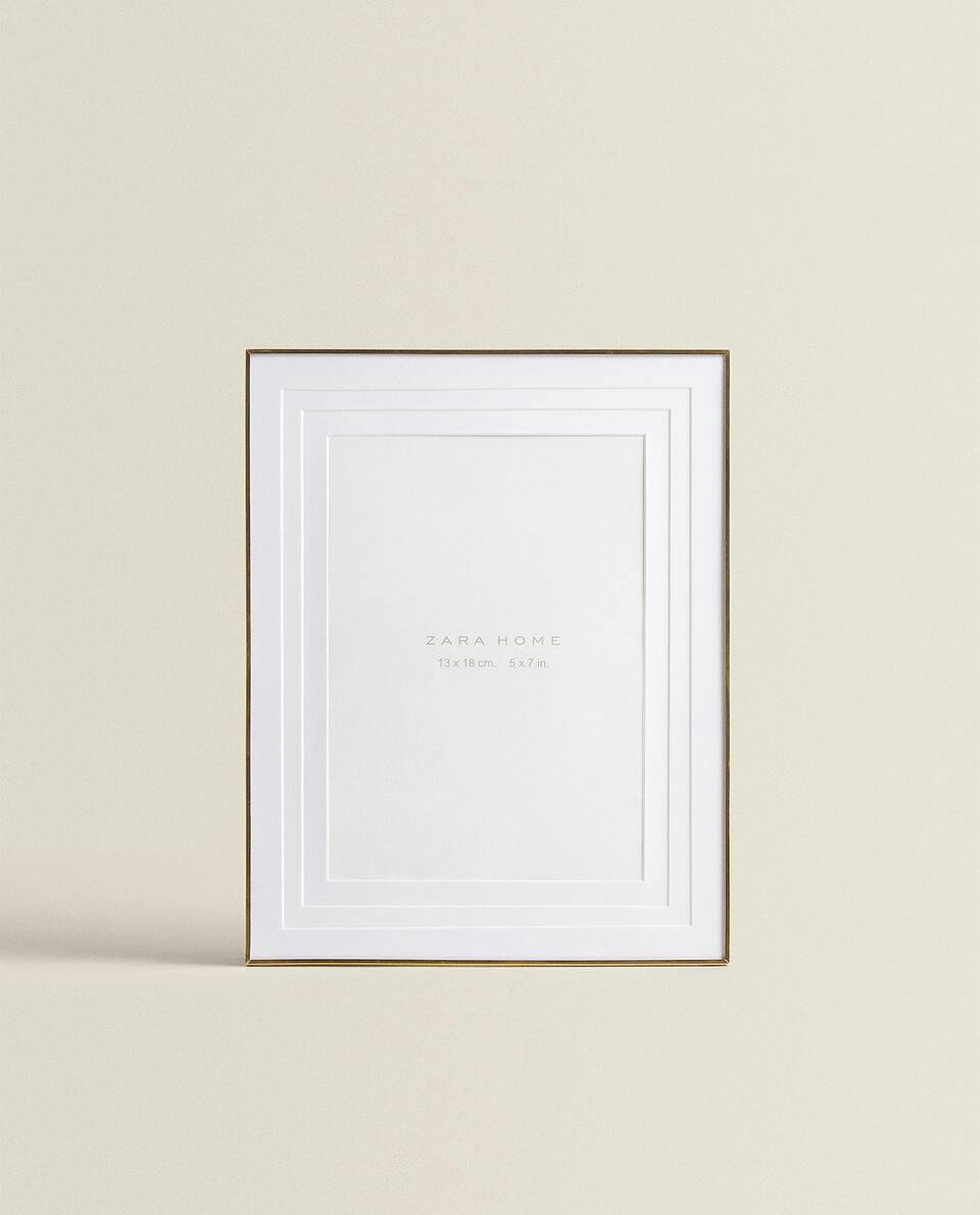 THIN METAL FRAME