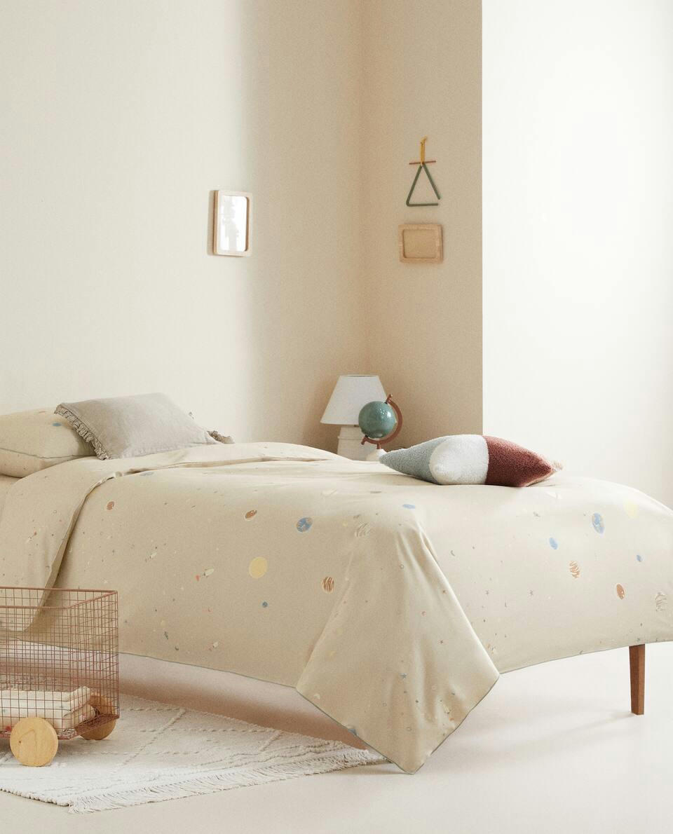 GLOW-IN-THE-DARK CONSTELLATION DUVET COVER