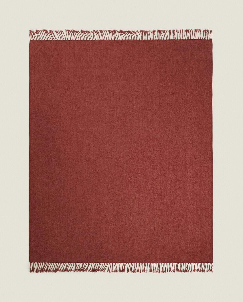 CHENILLE BLANKET