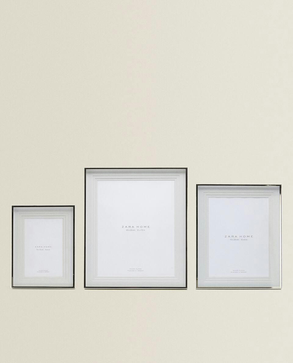 METALLIC FRAME WITH TRIPLE PASSE-PARTOUT