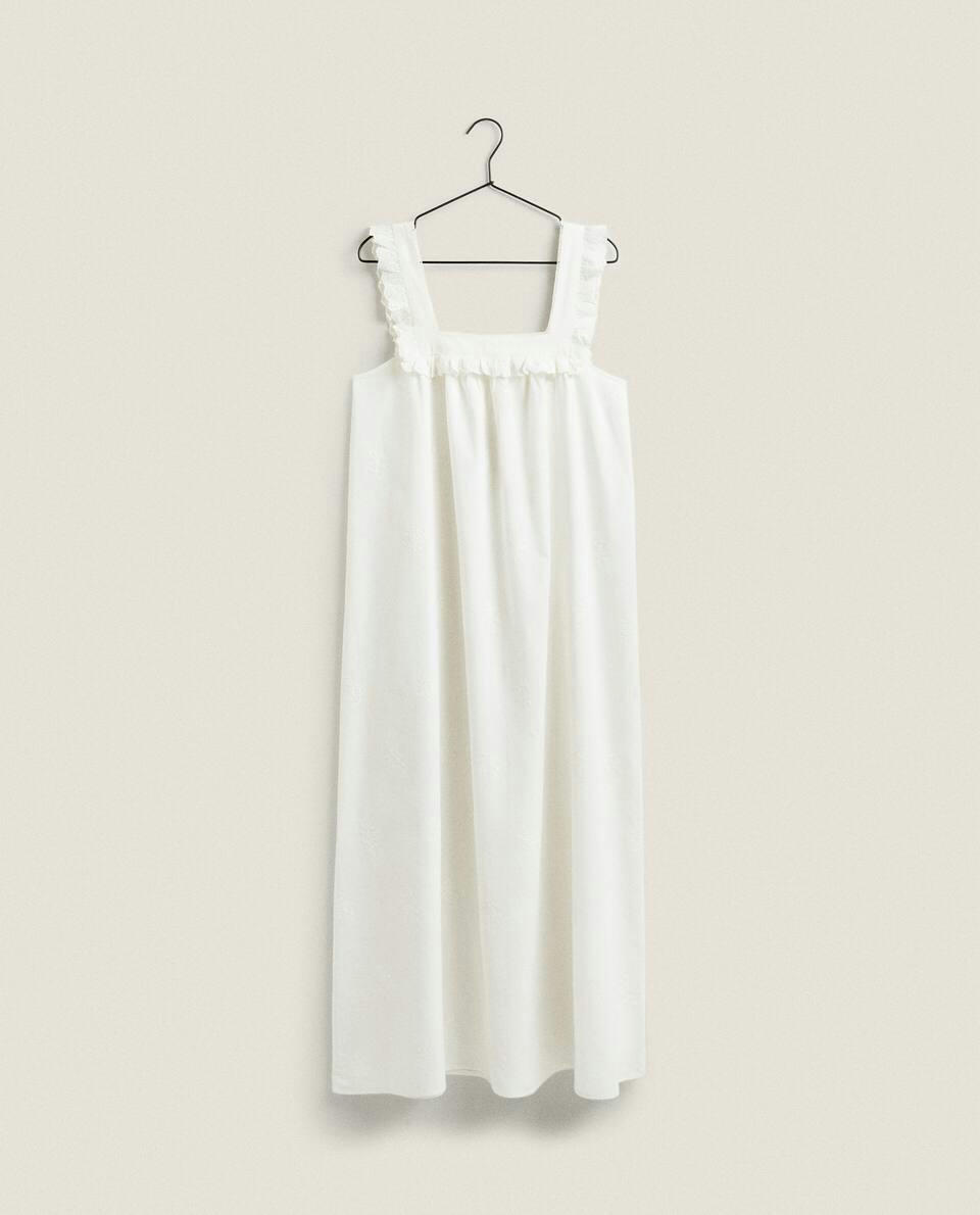 RUFFLED COTTON NIGHTDRESS