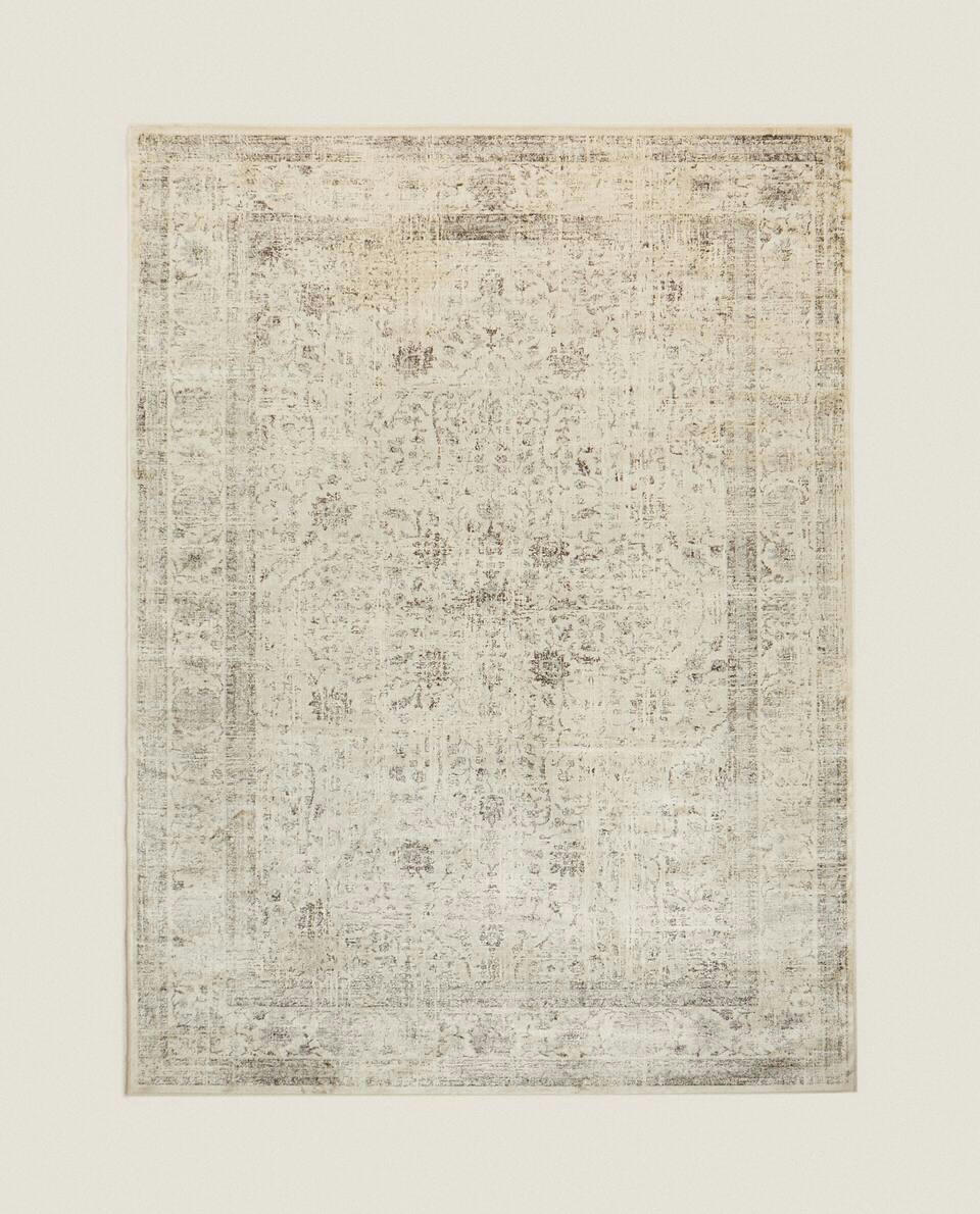 VINTAGE RUG