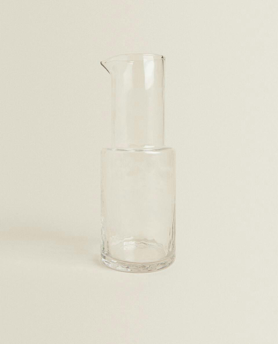 GLASS JUG