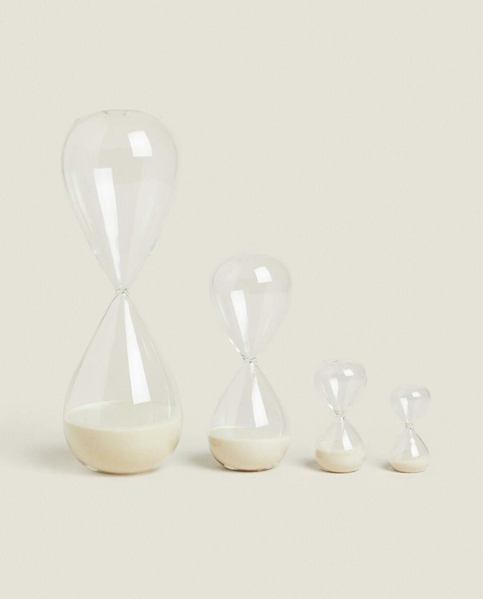 HOURGLASS