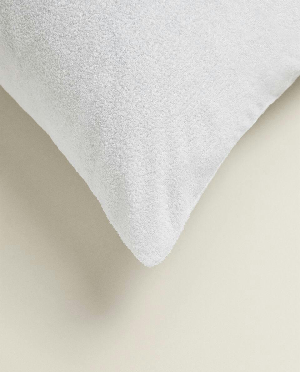 WATERPROOF COTTON TERRY PILLOW PROTECTOR