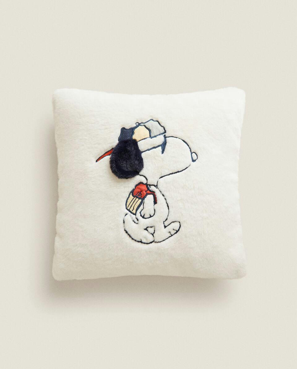 PEANUTS? FAUX FUR CUSHION COVER