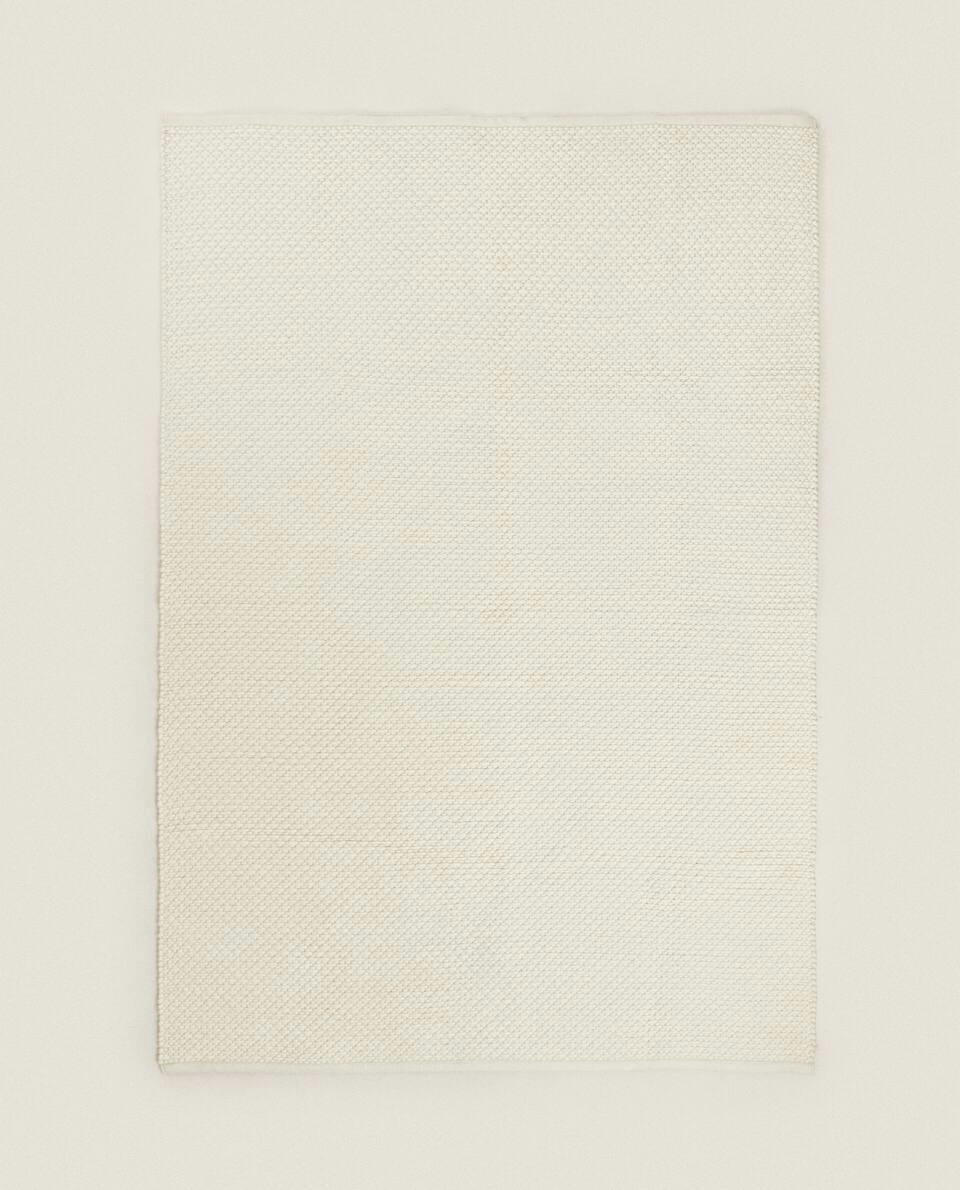 WOOL RUG