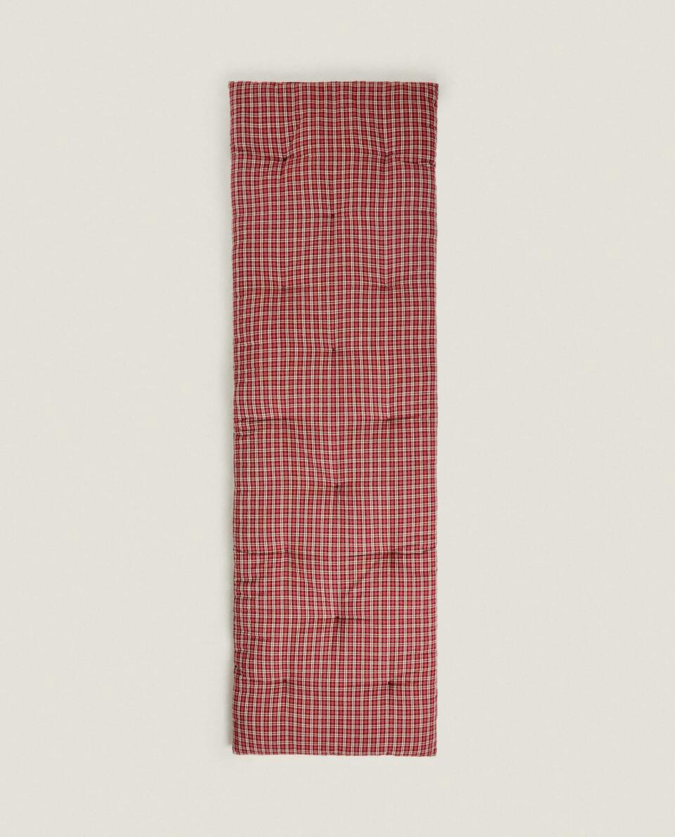 CHRISTMAS TARTAN CHECK TOPPER