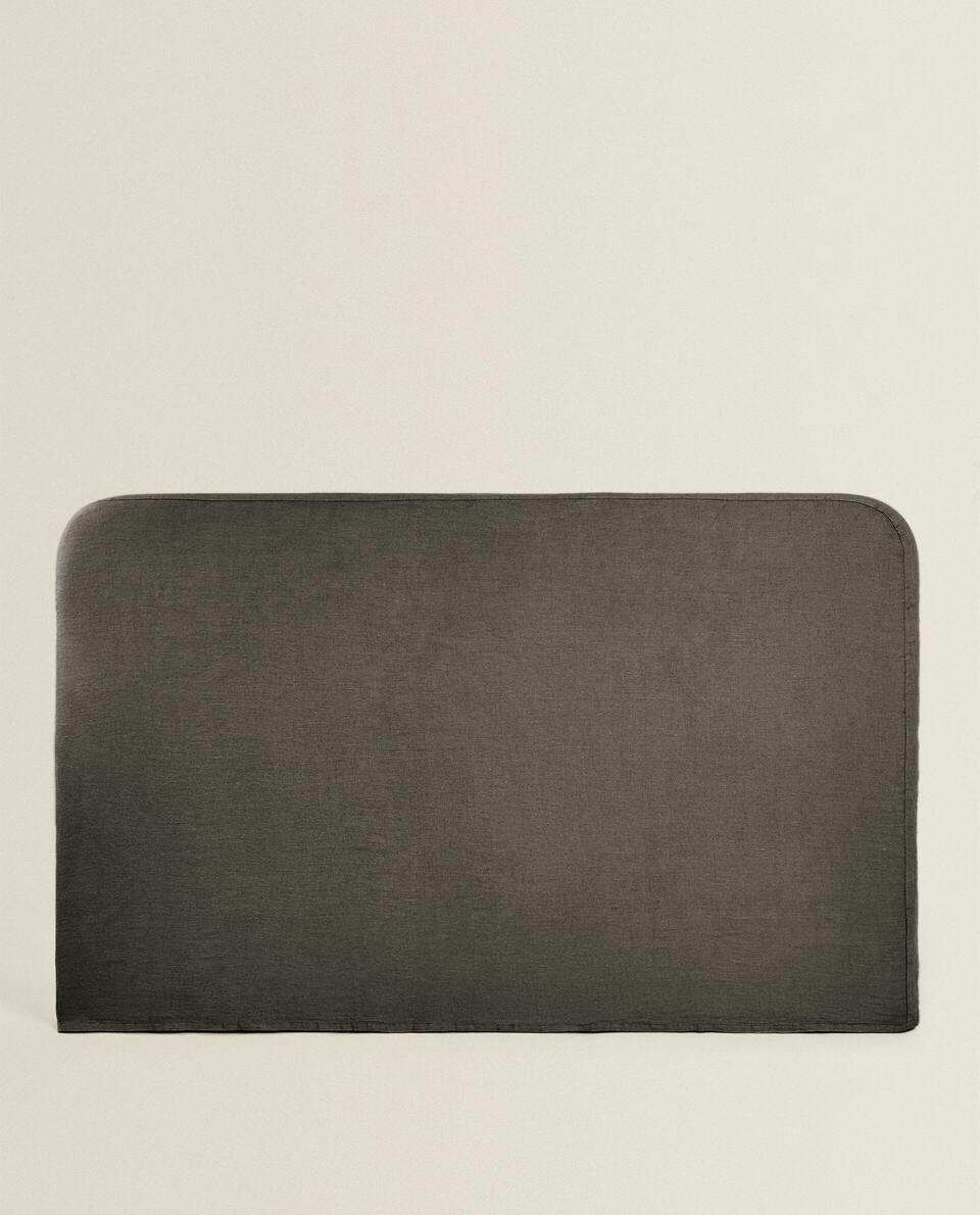 ROUNDED HEADBOARD WITH LINEN COVER
