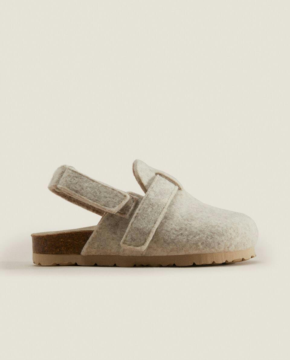 FELT CLOGS WITH BACK STRAP
