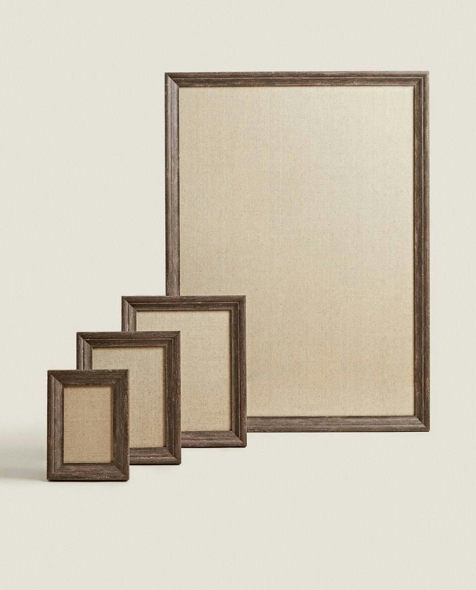 DARK WOODEN FRAME