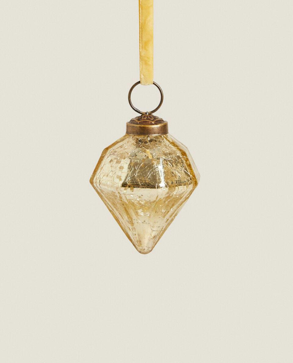 GLASS CHRISTMAS DECORATIONS