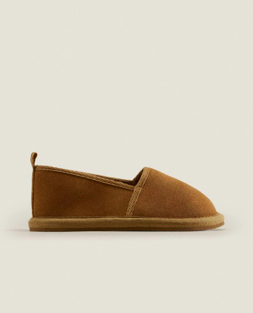 LEATHER BALLERINAS