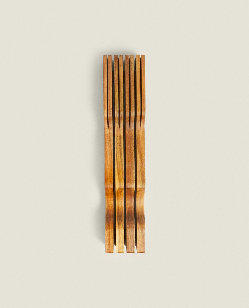 WOODEN KNIFE HOLDER
