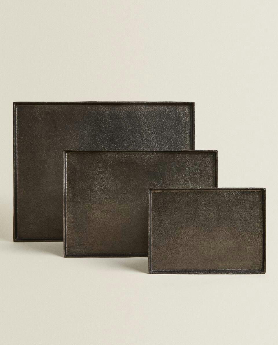 DECORATIVE RECTANGLE METAL TRAY
