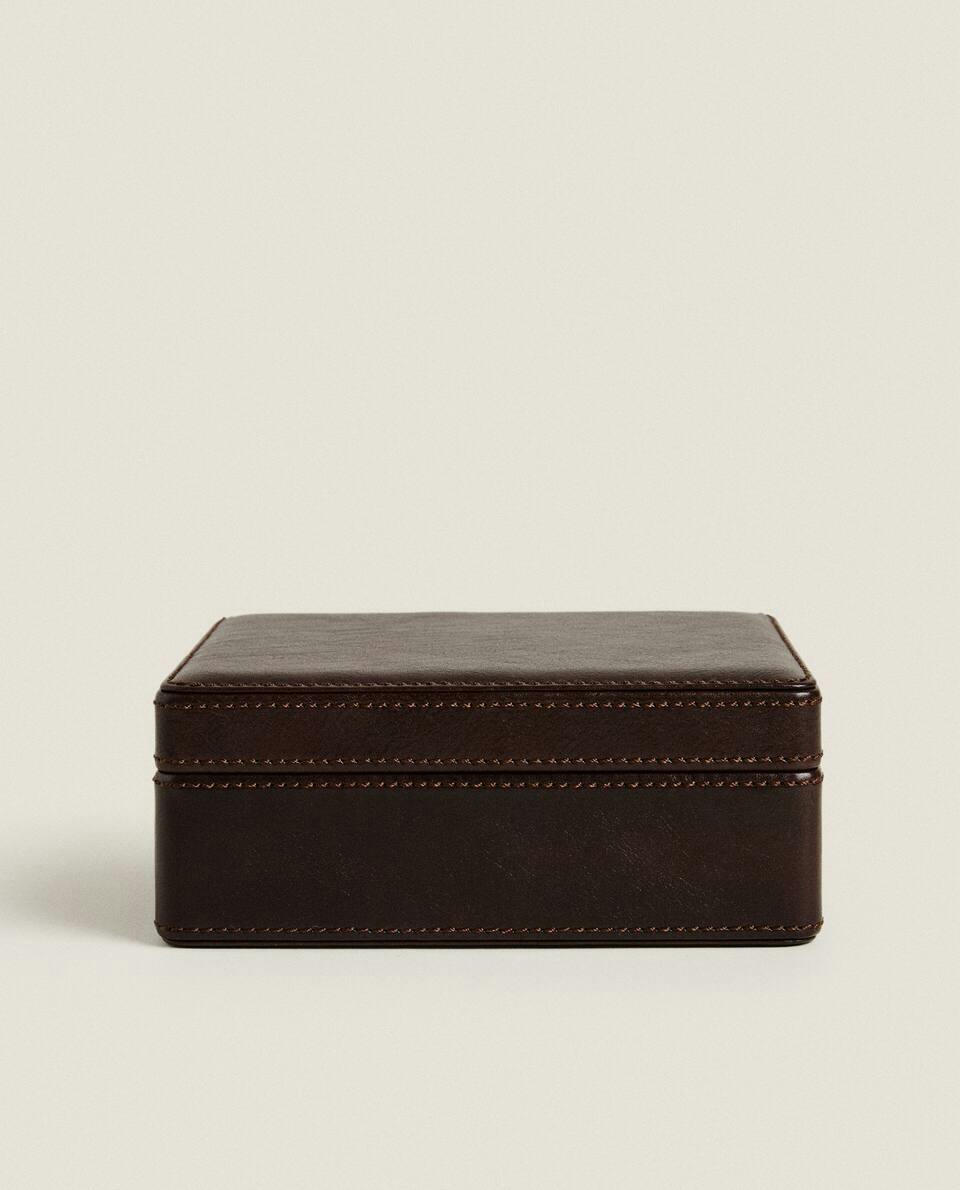 SQUARE LEATHER JEWELLERY BOX