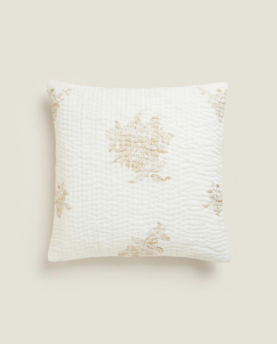 CHRISTMAS BOUQUET COTTON CUSHION COVER