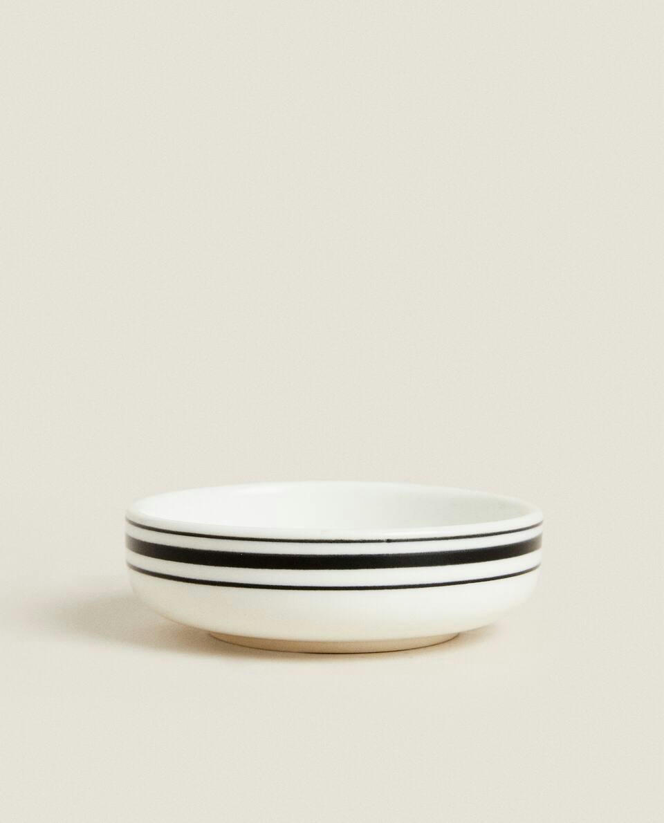 STONEWARE BOWL WITH LINES