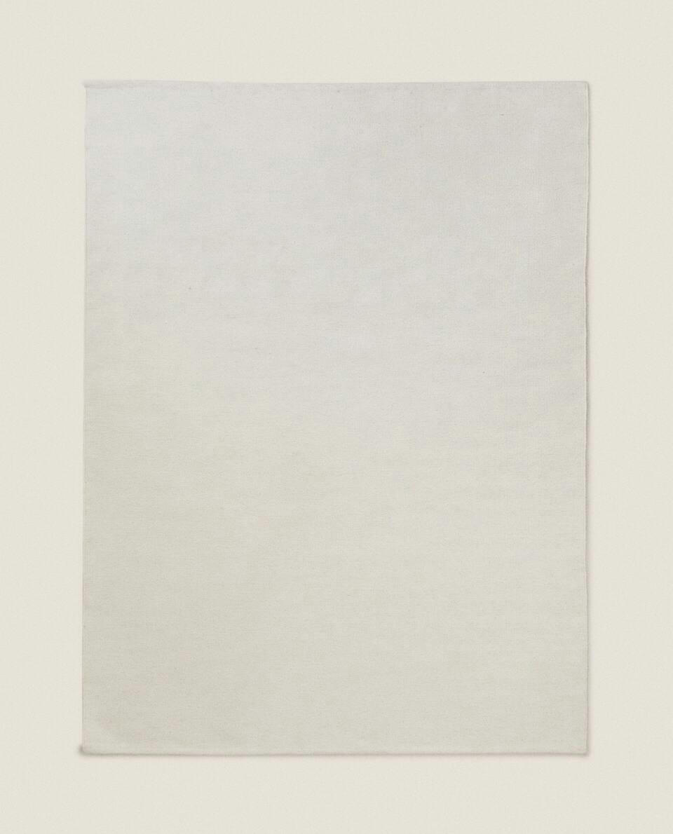 WOOL BLEND RUG
