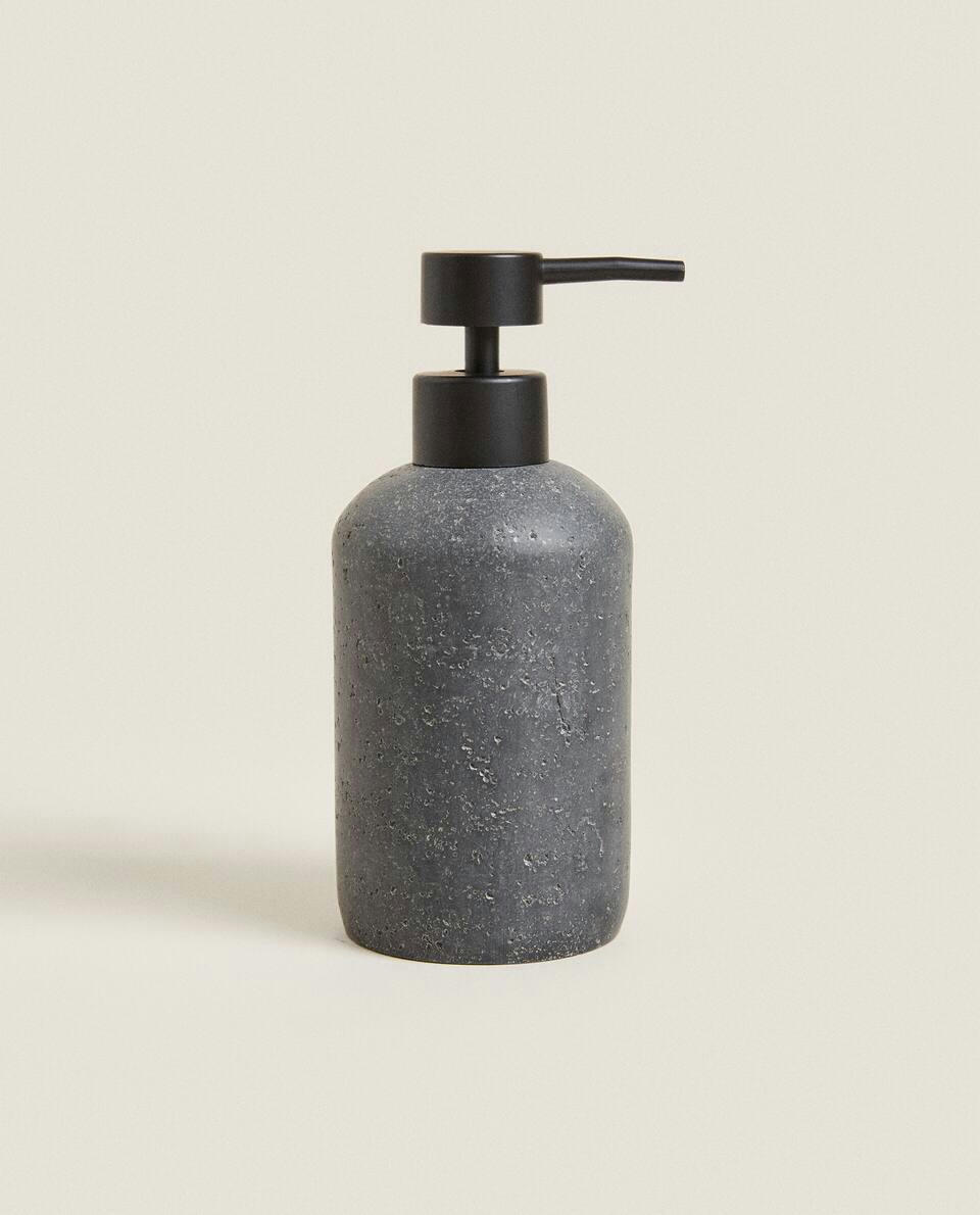 BLACK STONE RESIN DISPENSER