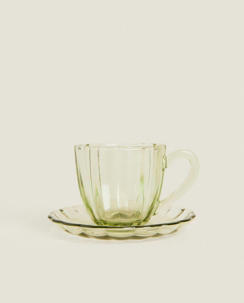 RAISED DESIGN GLASSWARE SET