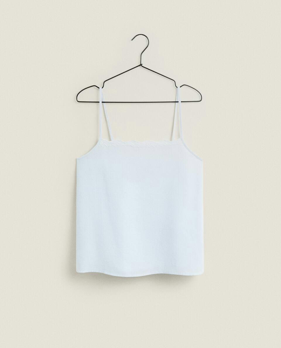 EMBROIDERED TOP